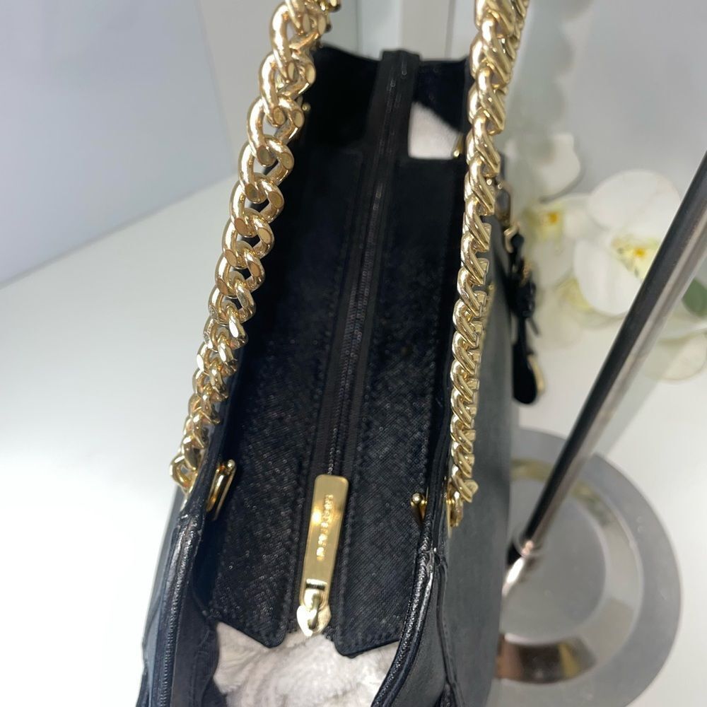 Michael Kors Black Jet Set Shoulder Bag - Picture 5 of 12